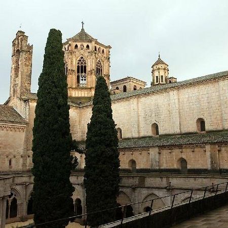 Hostatgeria De Poblet Hotel Vallbona De Les Monges Exterior foto